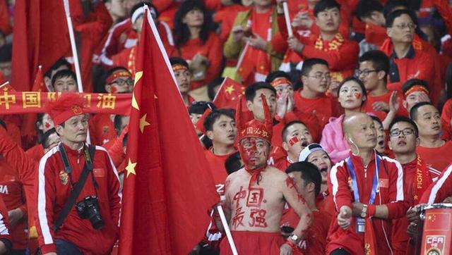 热刺可能终止与洛里的合同 并支付一笔补偿金英媒FootballInsider报道，热刺可能终止与门将洛里的合同。